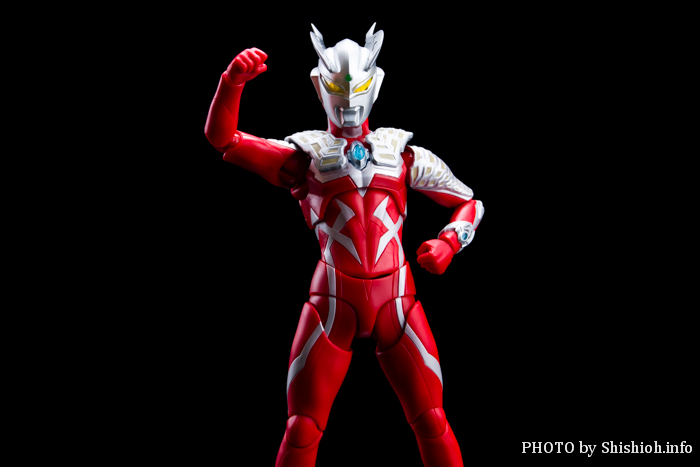 今日のS.H.フィギュアーツ!続・ ウルトラマンゼロ ワイルドバースト