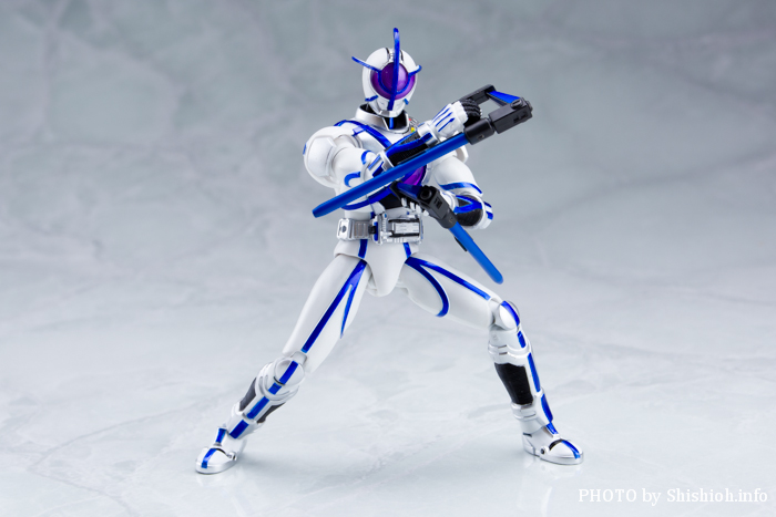 今日のS.H.フィギュアーツ!仮面ライダーサイガ