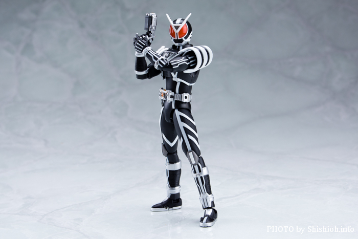 ������S.H.�t�B�M���A�[�c�I���ʃ��C�_�[�f���^ 