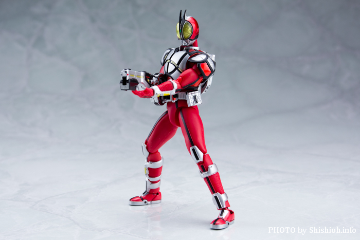 今日のS.H.フィギュアーツ!仮面ライダーファイズ ブラスターフォーム