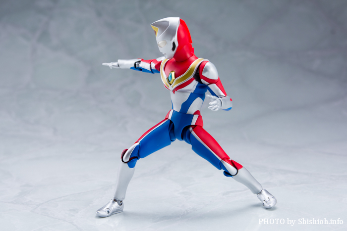 ������S.H.�t�B�M���A�[�c�I�^���� �E���g���}���_�C�i �t���b�V���^�C�v