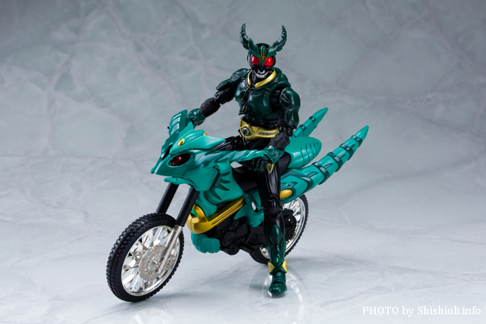 ������S.H.�t�B�M���A�[�c�O�`�IDX�|�s�j�J �M���X���C�_�[