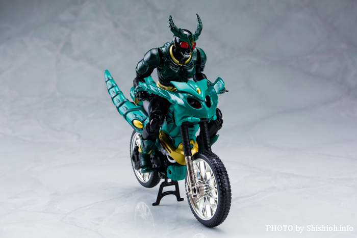 ������S.H.�t�B�M���A�[�c�O�`�IDX�|�s�j�J �M���X���C�_�[