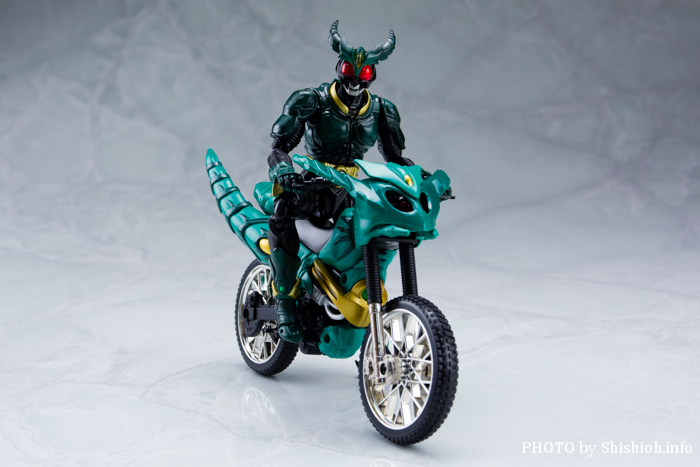 ������S.H.�t�B�M���A�[�c�O�`�IDX�|�s�j�J �M���X���C�_�[