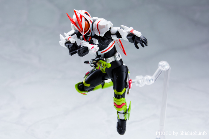 今日のS.H.フィギュアーツ!続・仮面ライダータイクーン フィーバーニンジャフォーム&ケケラ(カエルの置物)セット