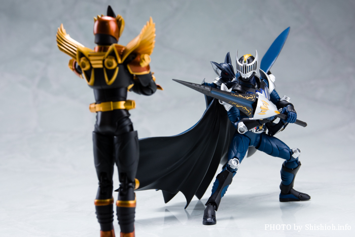 Y*G様 S.H.フィギュアーツ 仮面ライダーナイト&ダークウイング Amazon.co.jp: TAMASHII NATIONS S.H.フィギュアーツ 仮面