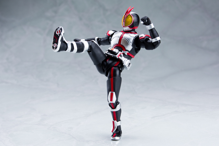 ������S.H.�t�B�M���A�[�c�I �^���� ���ʃ��C�_�[�t�@�C�Y