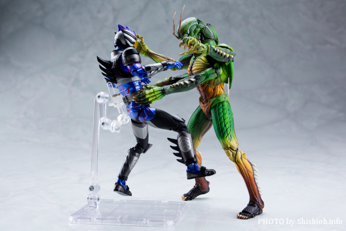 ������S.H.�t�B�M���A�[�c�I ���ʃ��C�_�[�A�}�]���l�I Amazon����Ver.