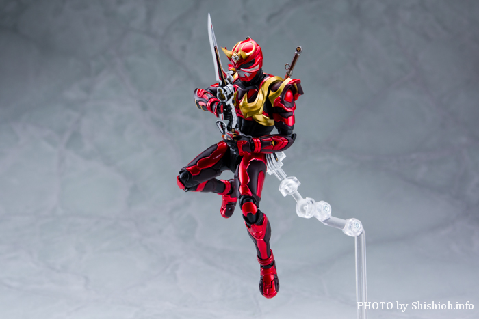 今日のS.H.フィギュアーツ!真骨彫 仮面ライダー装甲響鬼