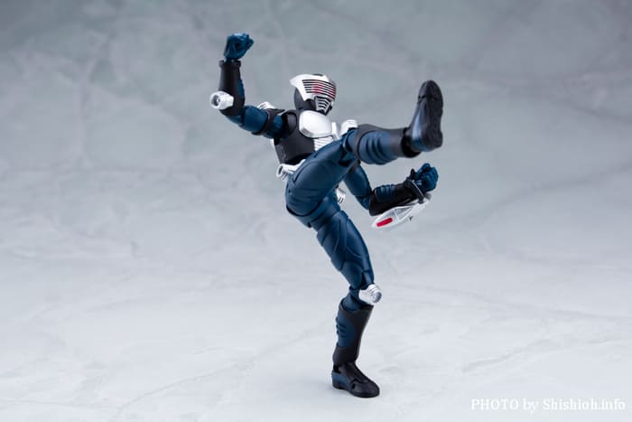 今日のS.H.フィギュアーツ! 仮面ライダー龍騎 ブランク体