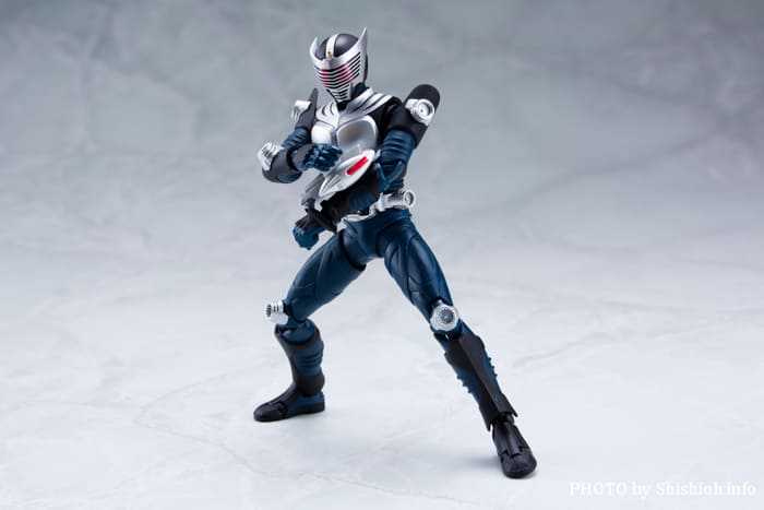 今日のS.H.フィギュアーツ! 仮面ライダー龍騎 ブランク体