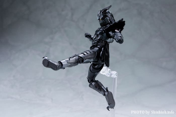 今日のS.H.フィギュアーツ! カラスアマゾン