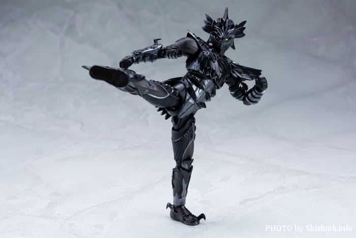 今日のS.H.フィギュアーツ! カラスアマゾン