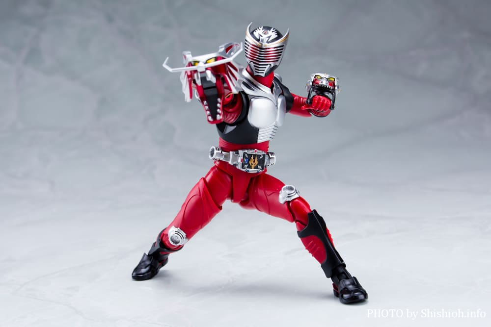 今日のS.H.フィギュアーツ! 真骨彫 仮面ライダー龍騎