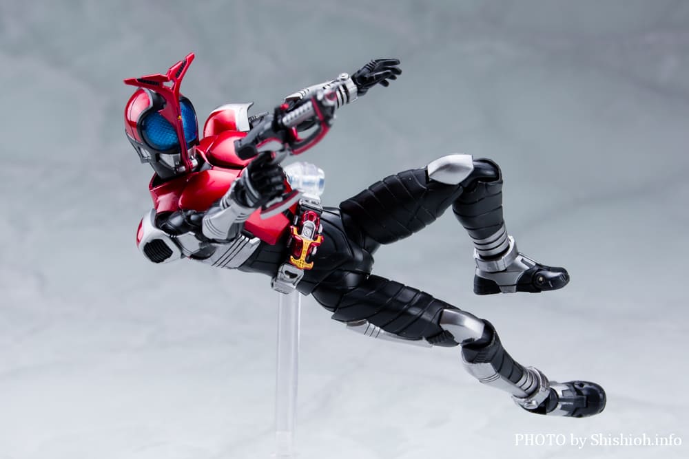 今日のS.H.フィギュアーツ! 真骨彫 仮面ライダーカブト ライダーフォーム