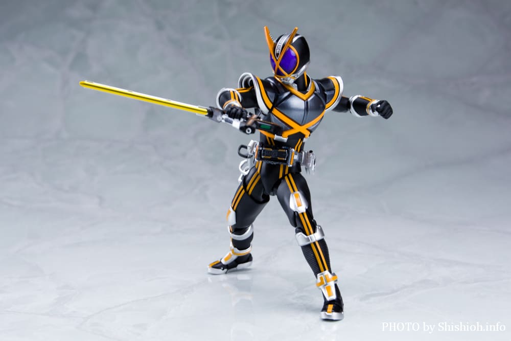 ������S.H.�t�B�M���A�[�c�I ���E�^���� ���ʃ��C�_�[�J�C�U