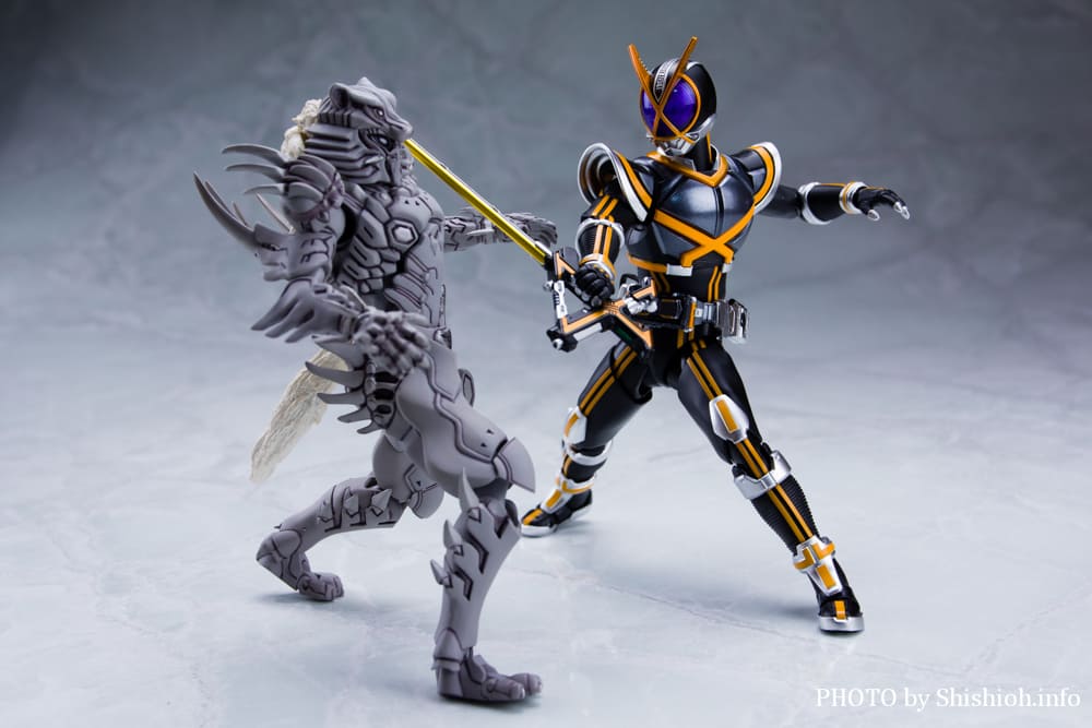 ������S.H.�t�B�M���A�[�c�I ���E�^���� ���ʃ��C�_�[�J�C�U