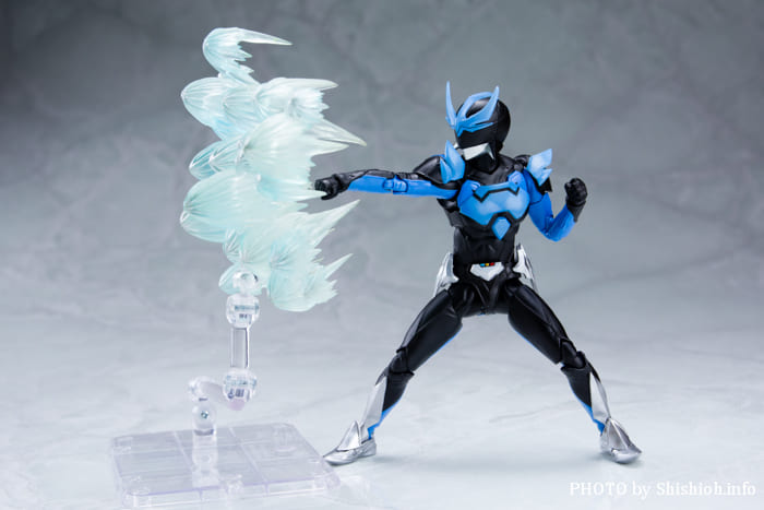 今日のS.H.フィギュアーツ! 真骨彫 ウイングマン