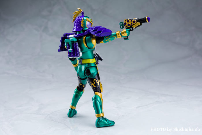 ������S.H.�t�B�M���A�[�c�I �^���� ���ʃ��C�_�[���� �u�h�E�A�[���Y