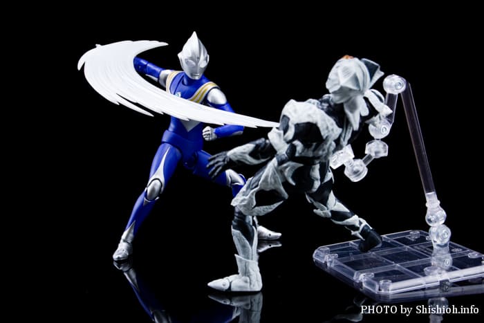 ������S.H.�t�B�M���A�[�c�I ���E�^���� �E���g���}���e�B�K �X�J�C�^�C�v