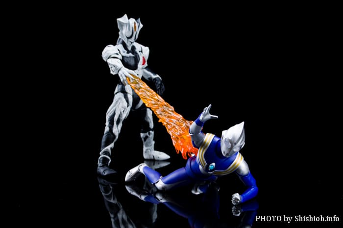 ������S.H.�t�B�M���A�[�c�I ���E�^���� �E���g���}���e�B�K �X�J�C�^�C�v