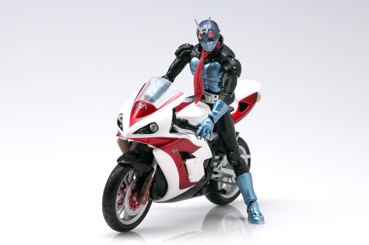 S.H.FiguersEX　仮面ライダーFIRST　Ver.サイクロン号＋１号＋