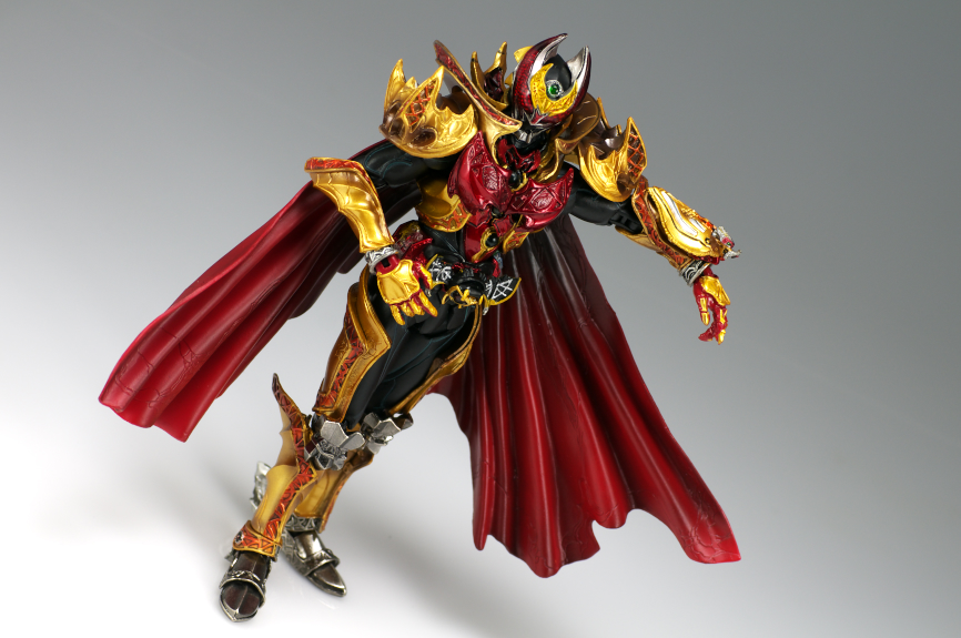 新製品情報も満載 S.I.C. 仮面ライダーキバ エンペラーフォーム 特撮