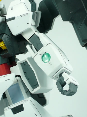 バンダイ 1/100 GN-005 ガンダムヴァーチェ